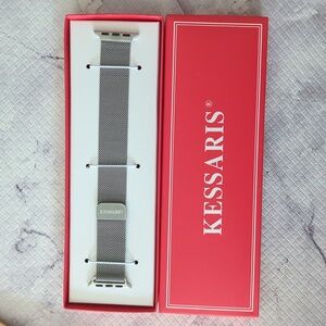 Adjustable Apple Watch Band ⌚ NEW IN BOX